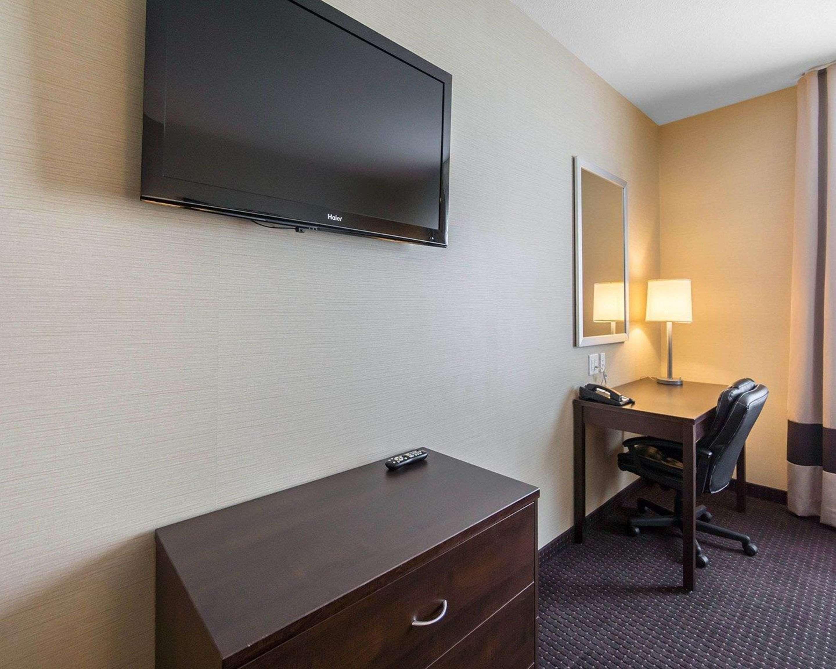 Comfort Inn & Suites Fox Creek Εξωτερικό φωτογραφία