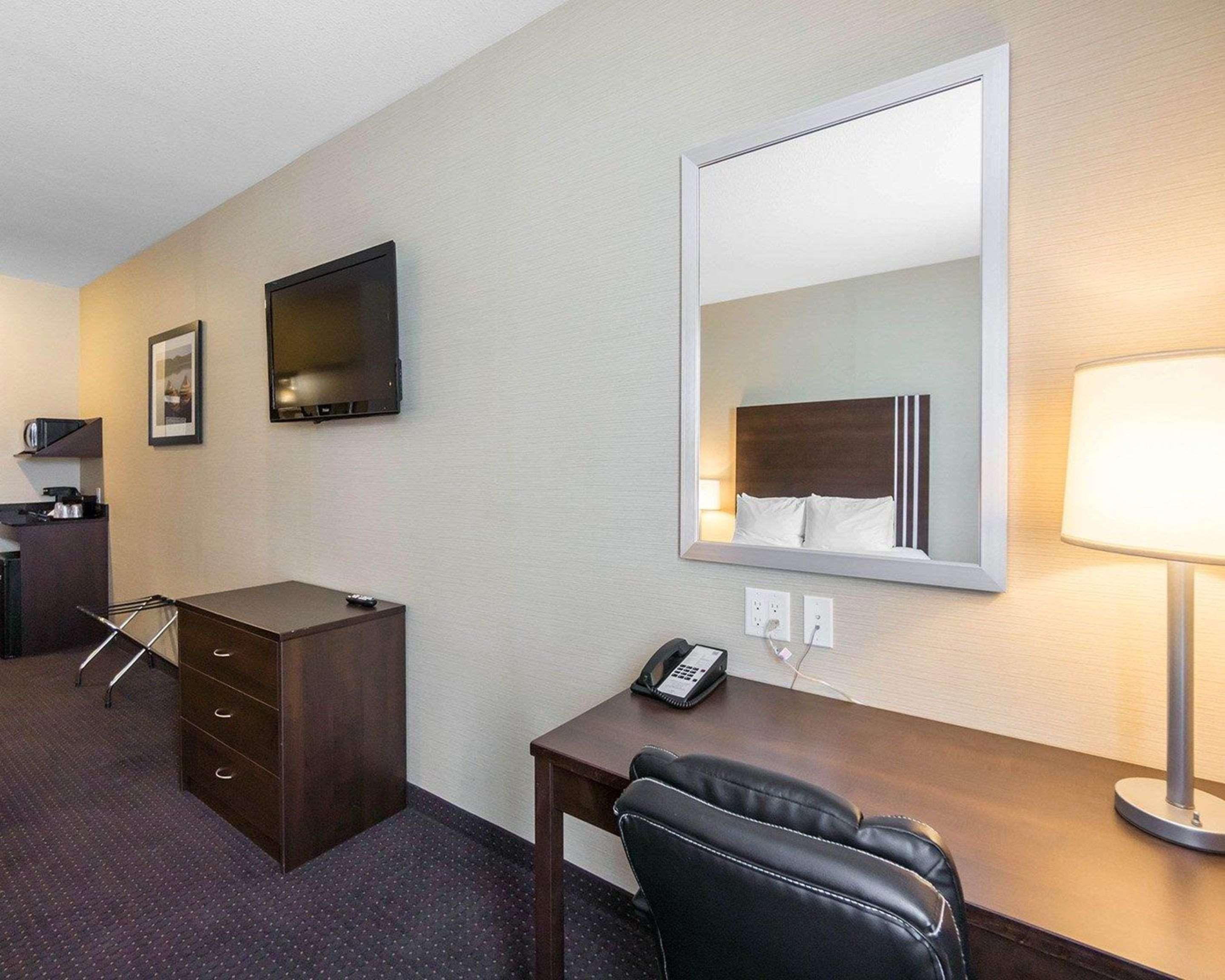 Comfort Inn & Suites Fox Creek Εξωτερικό φωτογραφία