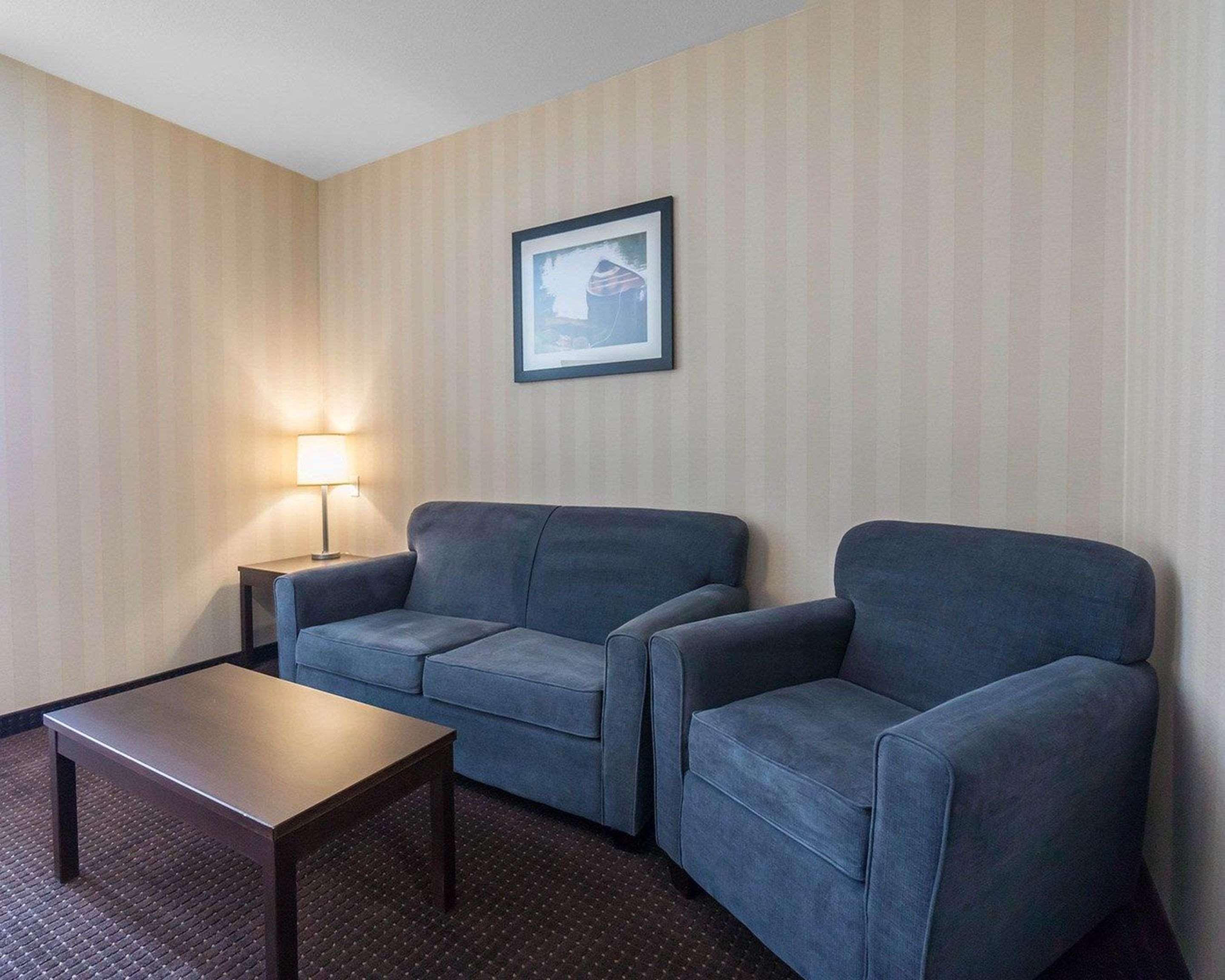 Comfort Inn & Suites Fox Creek Εξωτερικό φωτογραφία